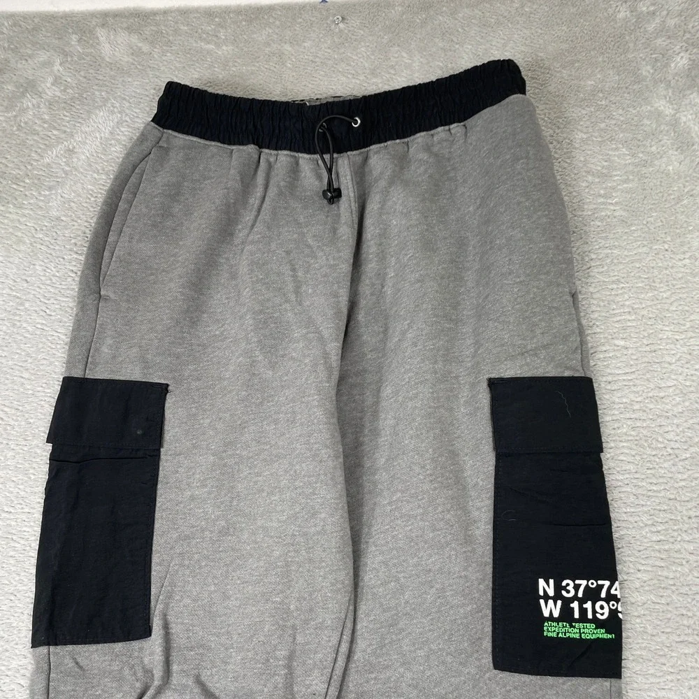 The North Face Cargo Sweatpants Mens Small Gray Coordinates Fleece Joggers‎
